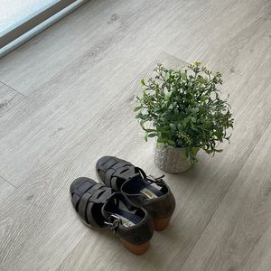 Steve Madden chunky heels sandals